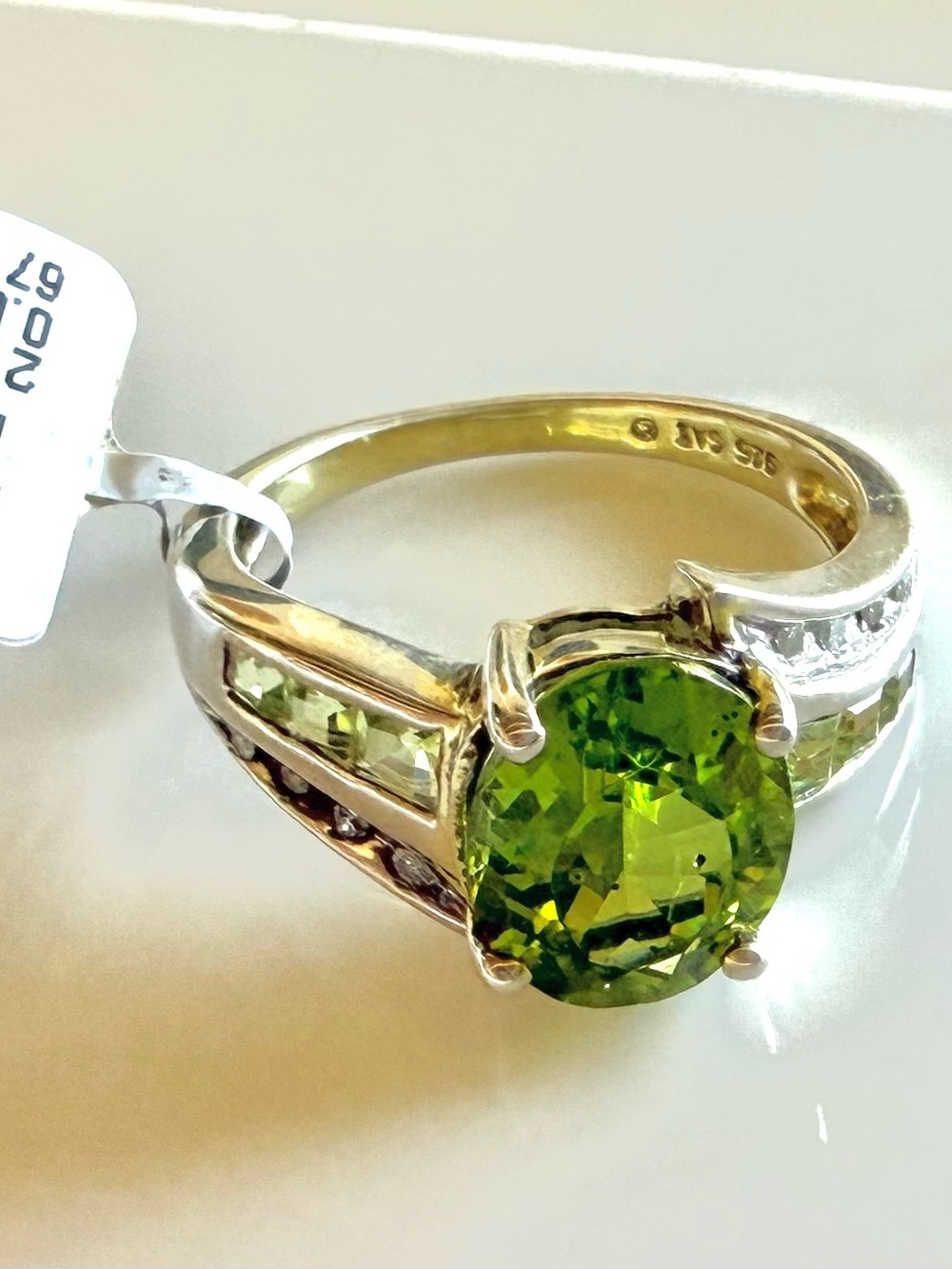 2.3 carat Green Peridot and Diamond  Sterling Silver Cocktail Ring NWT New
